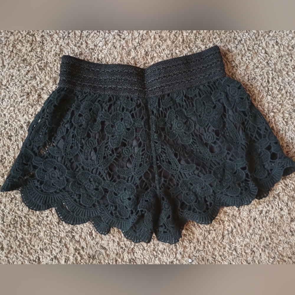 4/$20 Breeze Over Skort
